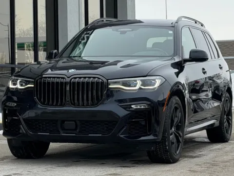 More photos of 2022 BMW X7 M50i at AutoGiant USA Fishers, IN