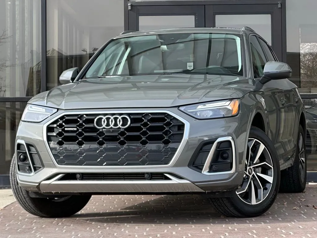 Black 2024 Audi Q5 45 S line Premium for sale in Fishers, IN