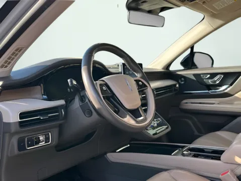 Photos of 2020 Lincoln Corsair Reserve for sale in Fishers, IN at AutoGiant USA Fishers