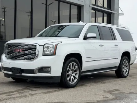 More photos of 2020 GMC Yukon XL Denali at AutoGiant USA Fishers, IN