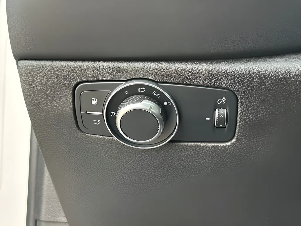 2025 Alfa Romeo Tonale Base - Photo 42