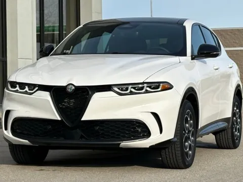 More photos of 2025 Alfa Romeo Tonale at AutoGiant USA Fishers, IN