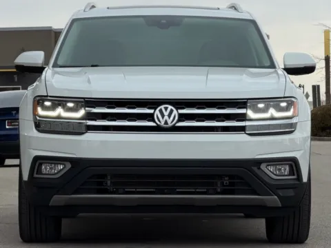 Photos of 2019 Volkswagen Atlas SEL Premium for sale in Fishers, IN at AutoGiant USA Fishers