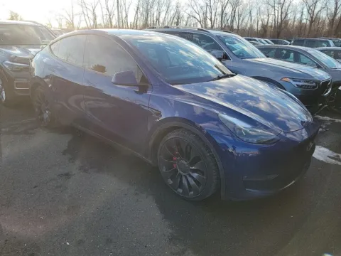 Photos of 2022 Tesla Model Y Performance for sale in Fishers, IN at AutoGiant USA Fishers