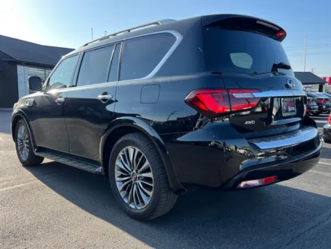 More photos of 2021 INFINITI QX80 Sensory at AutoGiant USA Fishers, IN