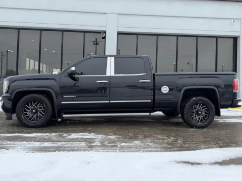 More photos of 2017 GMC Sierra 1500 Denali at AutoGiant USA Fishers, IN