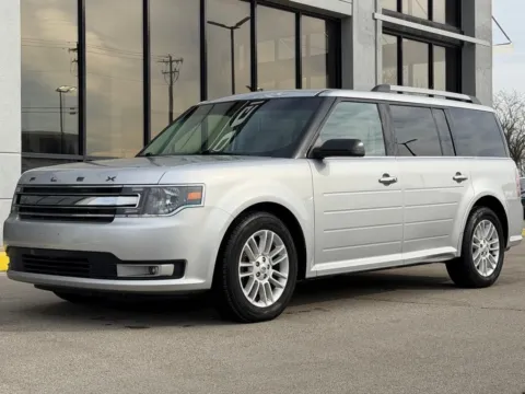 More photos of 2016 Ford Flex SEL at AutoGiant USA Fishers, IN