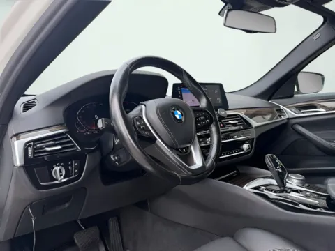 Photos of 2020 BMW 5 Series 530i for sale in Fishers, IN at AutoGiant USA Fishers