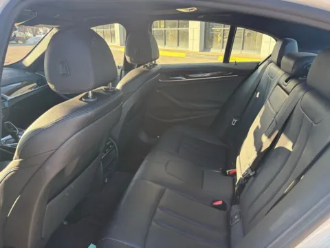 More photos of 2020 BMW 5 Series 530i at AutoGiant USA Fishers, IN