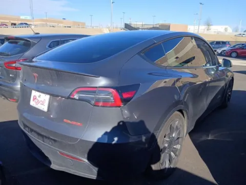 More photos of 2022 Tesla Model Y Performance at AutoGiant USA Fishers, IN