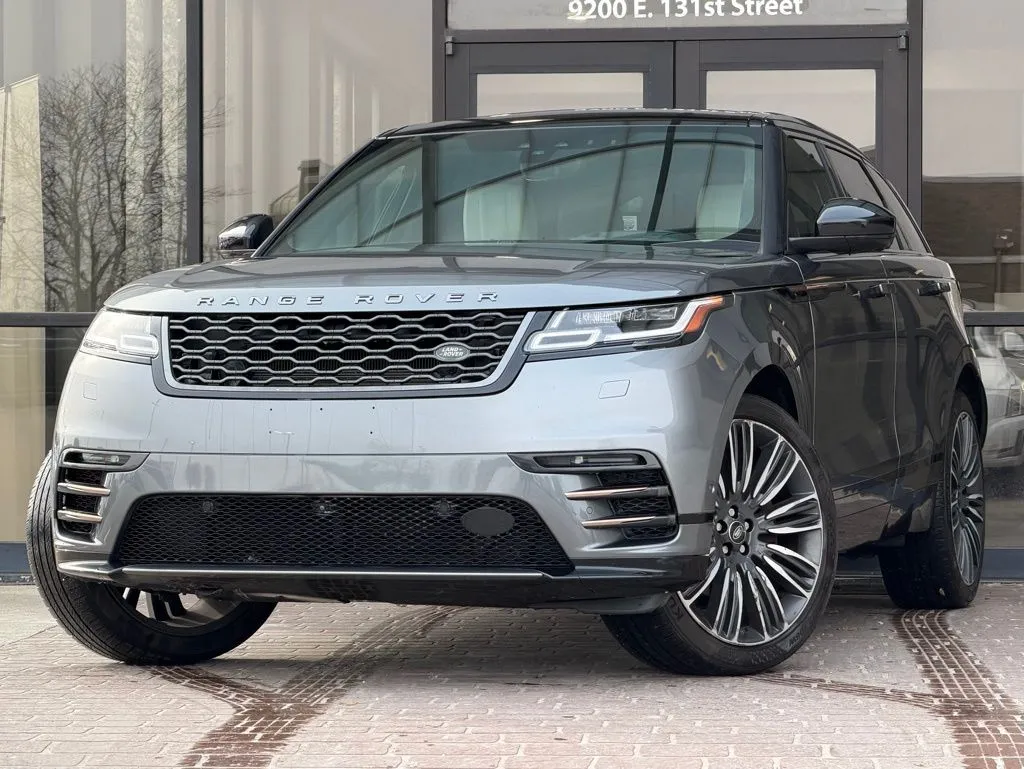 Silver 2018 Land Rover Range Rover Velar HSE R-Dynamic for sale in Fishers, IN