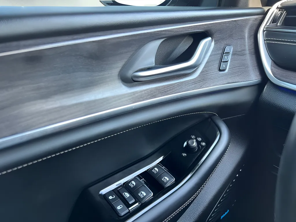 2022 Jeep Grand Cherokee L Overland - Photo 47