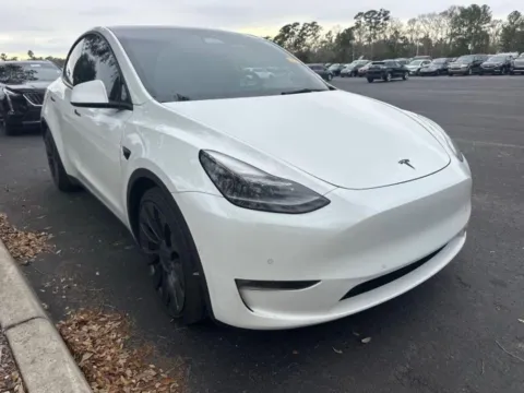 Photos of 2022 Tesla Model Y Performance for sale in Fishers, IN at AutoGiant USA Fishers