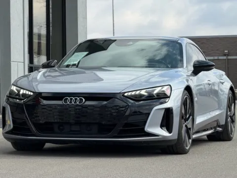 More photos of 2022 Audi e-tron GT Prestige at AutoGiant USA Fishers, IN