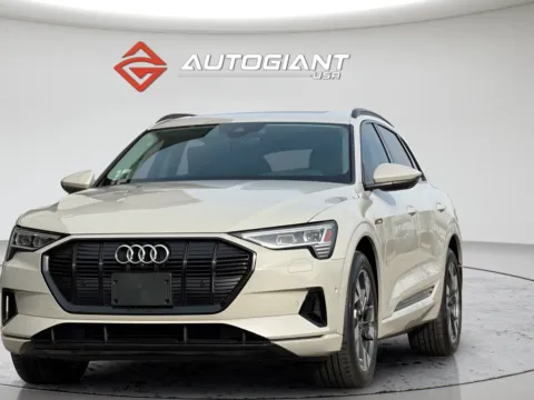 More photos of 2021 Audi e-tron Premium at AutoGiant USA Fishers, IN