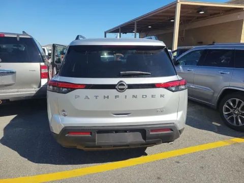 More photos of 2022 Nissan Pathfinder SV at AutoGiant USA Fishers, IN