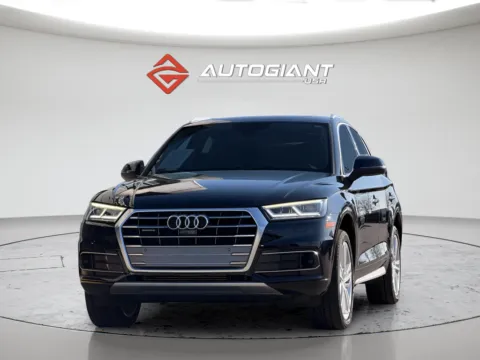 More photos of 2018 Audi Q5 2.0T at AutoGiant USA Fishers, IN