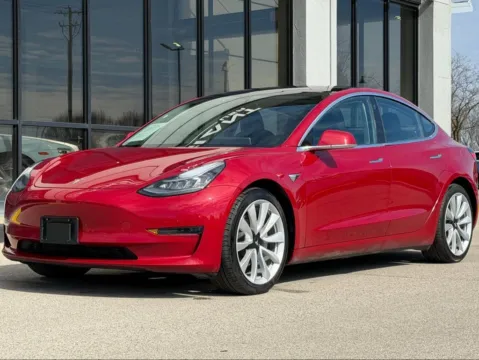 More photos of 2018 Tesla Model 3 Long Range at AutoGiant USA Fishers, IN