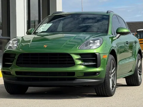 More photos of 2021 Porsche Macan at AutoGiant USA Fishers, IN