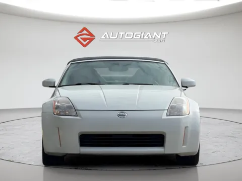 More photos of 2004 Nissan 350Z Touring at AutoGiant USA Fishers, IN