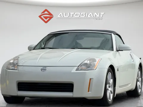 More photos of 2004 Nissan 350Z Touring at AutoGiant USA Fishers, IN