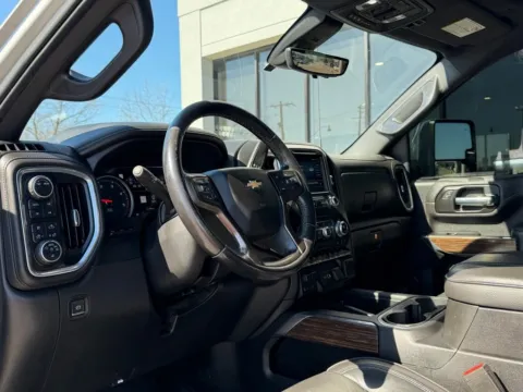 Photos of 2022 Chevrolet Silverado 3500HD High Country for sale in Fishers, IN at AutoGiant USA Fishers