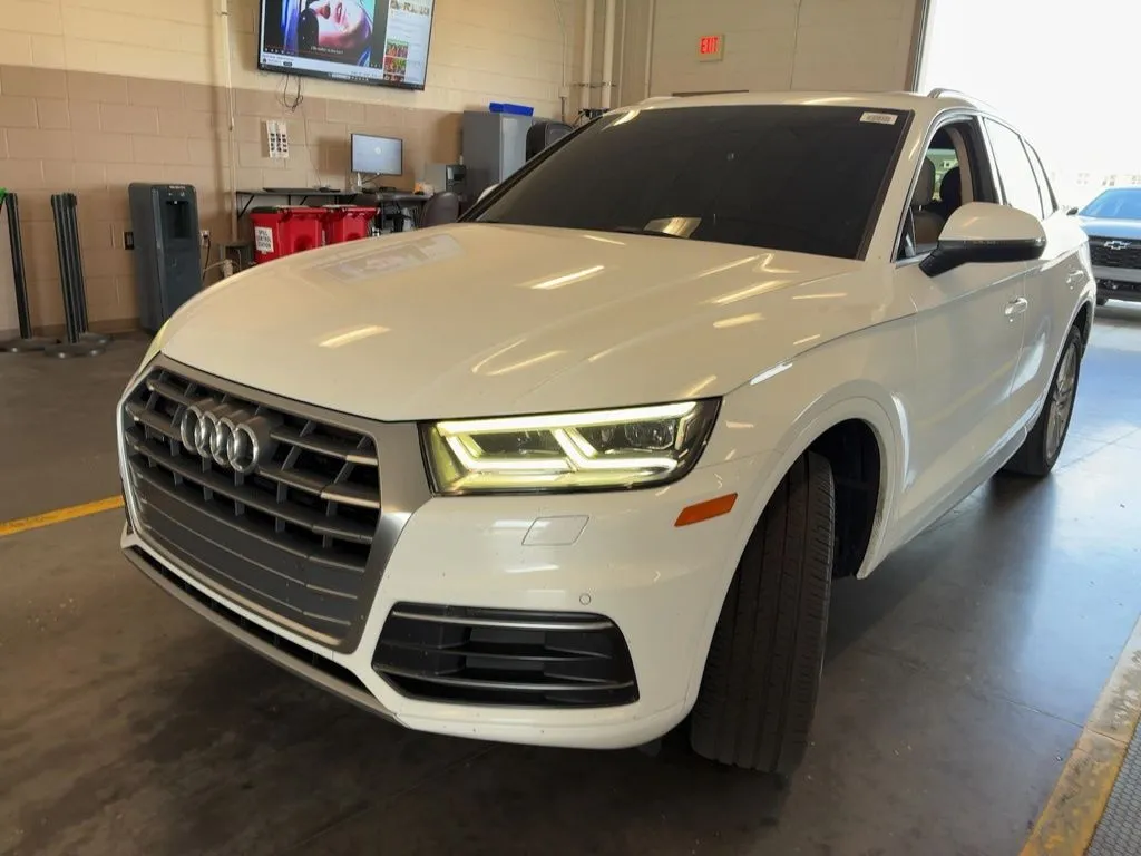 White 2018 Audi Q5 2.0T Premium Plus for sale in Fishers, IN