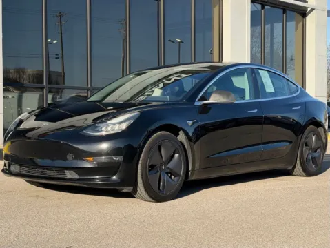 More photos of 2018 Tesla Model 3 Mid Range at AutoGiant USA Fishers, IN