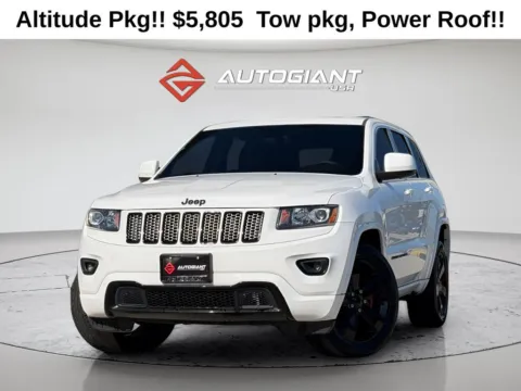 White 2015 Jeep Grand Cherokee Altitude for sale in Fishers, IN