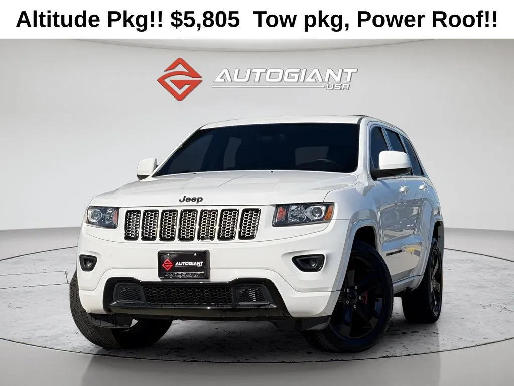 White 2015 Jeep Grand Cherokee Altitude for sale in Fishers, IN
