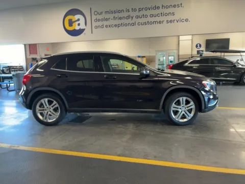 More photos of 2016 Mercedes-Benz GLA 250 at AutoGiant USA Fishers, IN