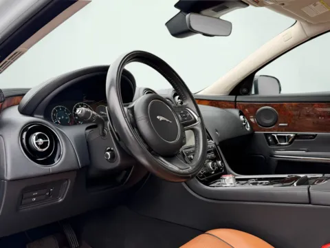 Photos of 2019 Jaguar XJ R-Sport for sale in Fishers, IN at AutoGiant USA Fishers