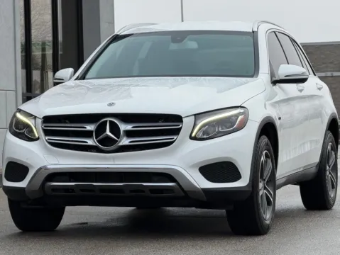 More photos of 2018 Mercedes-Benz GLC 350e at AutoGiant USA Fishers, IN
