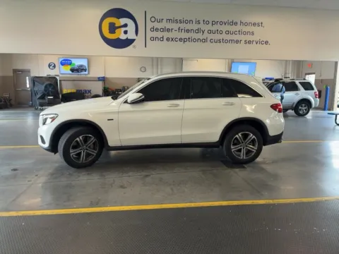 Photos of 2018 Mercedes-Benz GLC 350e for sale in Fishers, IN at AutoGiant USA Fishers