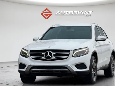 More photos of 2018 Mercedes-Benz GLC 350e at AutoGiant USA Fishers, IN