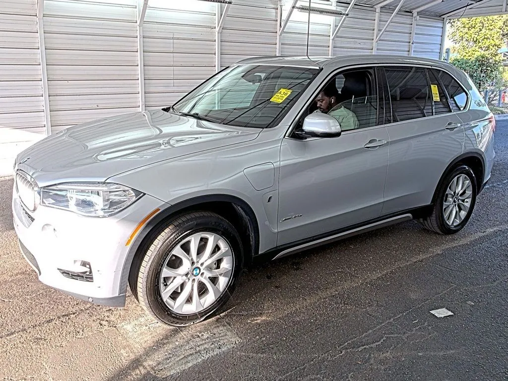 Silver 2018 BMW X5 xDrive40e for sale in Fishers, IN