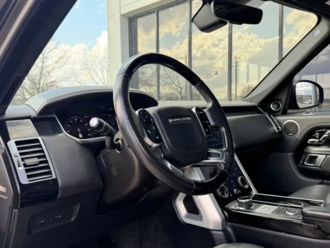 Photos of 2019 Land Rover Range Rover 5.0L V8 Supercharged for sale in Fishers, IN at AutoGiant USA Fishers