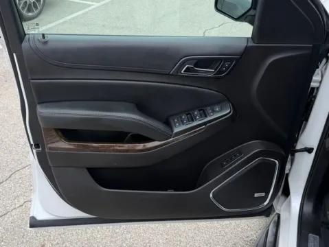 More photos of 2017 Chevrolet Tahoe LT at AutoGiant USA Fishers, IN