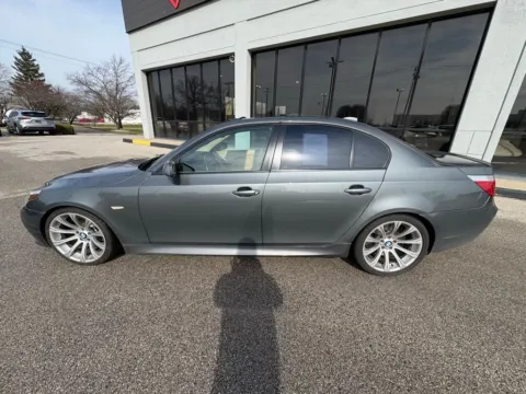 More photos of 2005 BMW 5 Series 545i at AutoGiant USA Fishers, IN