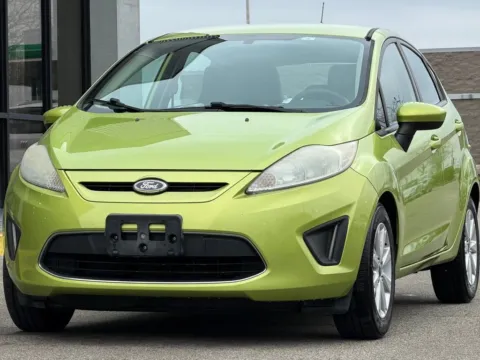 More photos of 2011 Ford Fiesta SE at AutoGiant USA Fishers, IN