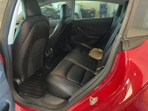 More photos of 2019 Tesla Model 3 Mid Range at AutoGiant USA Fishers, IN