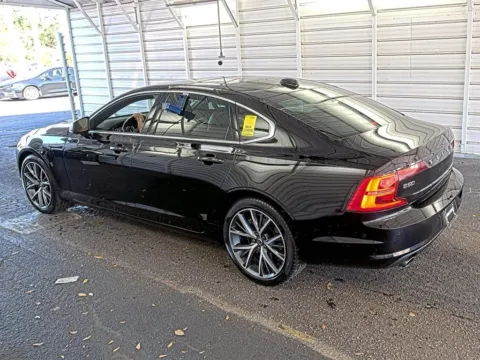 Photos of 2018 Volvo S90 T5 Momentum for sale in Fishers, IN at AutoGiant USA Fishers