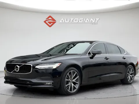 More photos of 2018 Volvo S90 T5 Momentum at AutoGiant USA Fishers, IN
