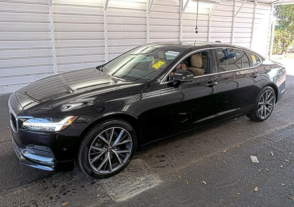 Black 2018 Volvo S90 T5 Momentum for sale in Fishers, IN