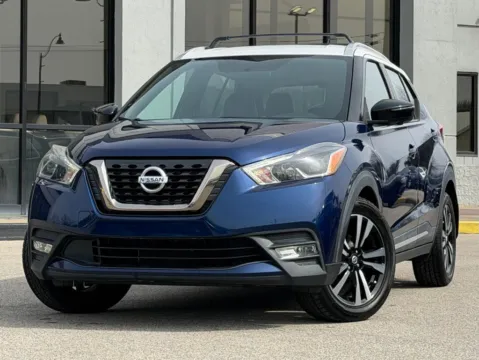 Blue 2019 Nissan Kicks SR for sale in Fishers, IN