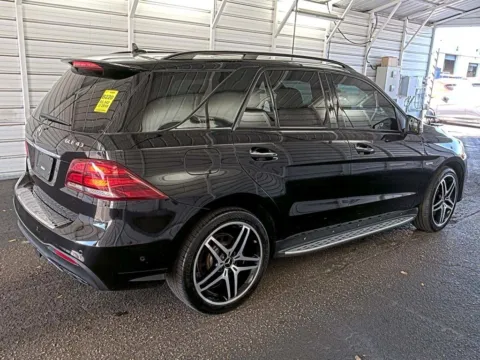 More photos of 2018 Mercedes-Benz GLE 43 AMG at AutoGiant USA Fishers, IN