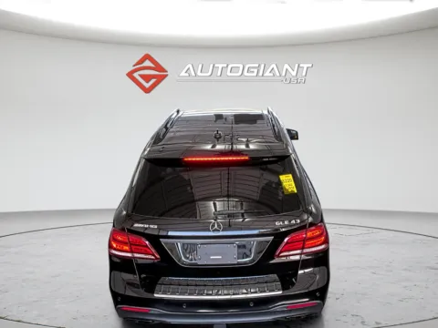 More photos of 2018 Mercedes-Benz GLE 43 AMG at AutoGiant USA Fishers, IN