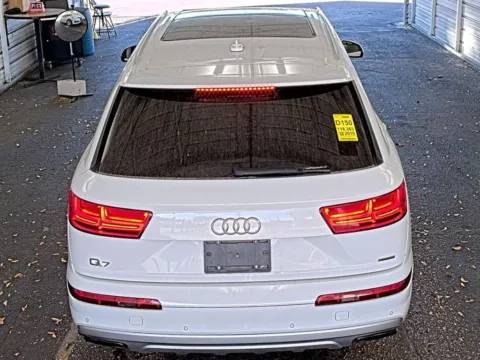 More photos of 2019 Audi Q7 55 SE Premium Plus at AutoGiant USA Fishers, IN