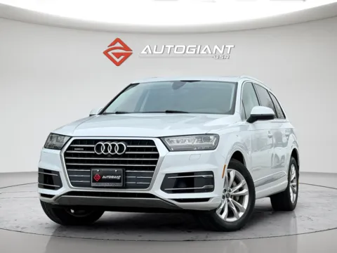 Black 2019 Audi Q7 55 SE Premium Plus for sale in Fishers, IN