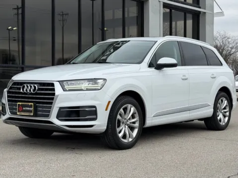 More photos of 2019 Audi Q7 55 SE Premium Plus at AutoGiant USA Fishers, IN